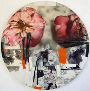 Peter-Mayer-Fluide-Bildwelten Blühende Romanze, 2022 Collage, Öl auf Alucobond, Durchmesser 125 cm