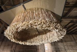 Michal Fuchs, Circles, 2022 (Exhibition Offspace Kaisitz 2022, Fotograf Jakob Adolphi)