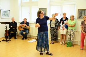 Kuratorin Dr. Elisabeth Heil